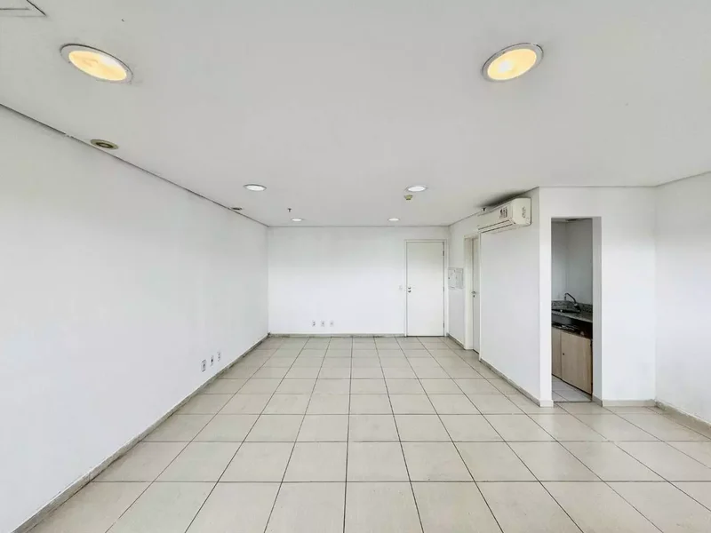ALUGA-SE CONJUNTO COMERCIAL 45M2 AO LADO DO SHOPPING VILA LOBOS Avenida Queiroz Filho São Paulo - 