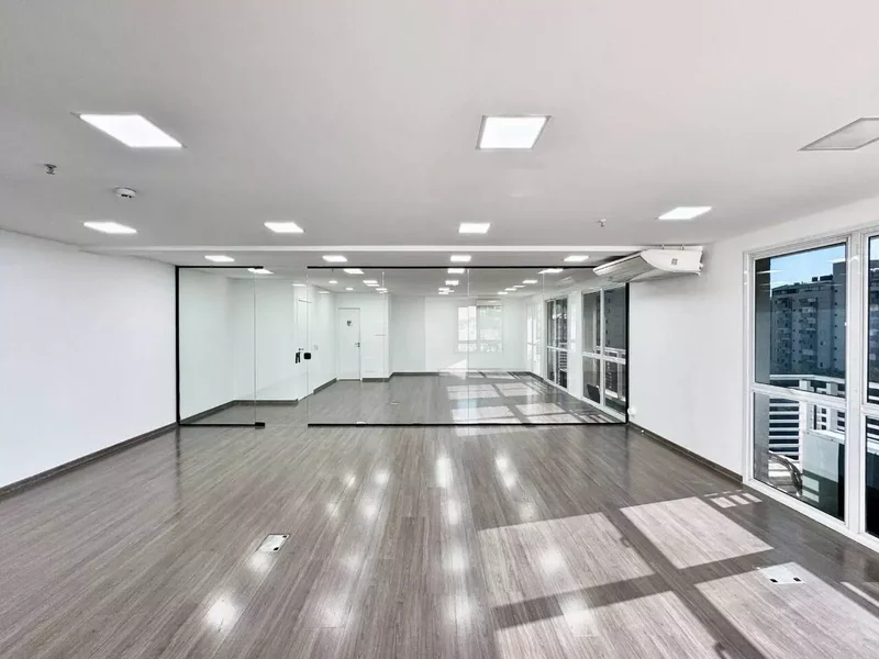 ALUGA-SE CONJUNTO COMERCIAL 100M2 - EXCELENTE LOCALIZAÇÃO Rua Cardeal Arcoverde São Paulo - 