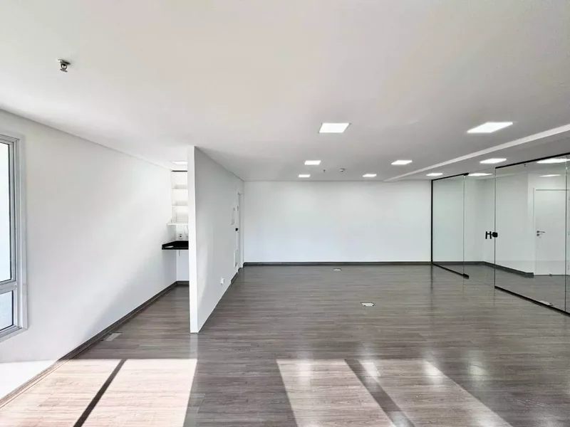 ALUGA-SE CONJUNTO COMERCIAL 100M2 - EXCELENTE LOCALIZAÇÃO Rua Cardeal Arcoverde São Paulo - 
