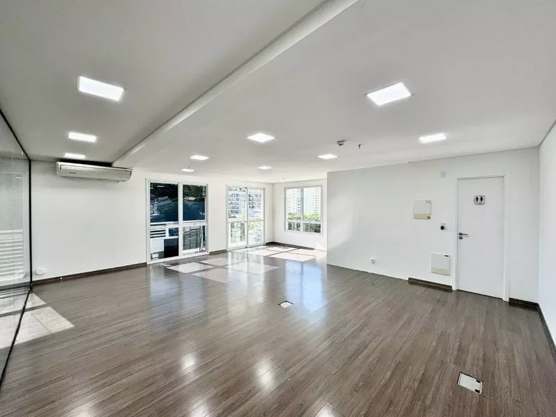ALUGA-SE CONJUNTO COMERCIAL 100M2 - EXCELENTE LOCALIZAÇÃO Rua Cardeal Arcoverde São Paulo - 