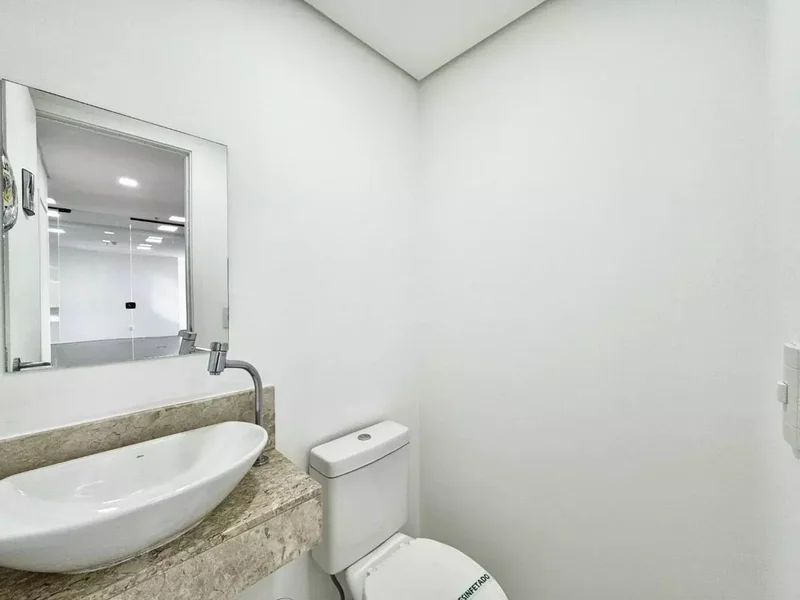 ALUGA-SE CONJUNTO COMERCIAL 100M2 - EXCELENTE LOCALIZAÇÃO Rua Cardeal Arcoverde São Paulo - 