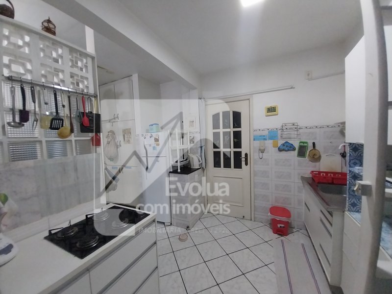 Aluguel DIÁRIA R$ 300,00 Apartamento Suíte Mobiliado Vista Mar, Elevador- Itapuã- Salvador - Salvador - 