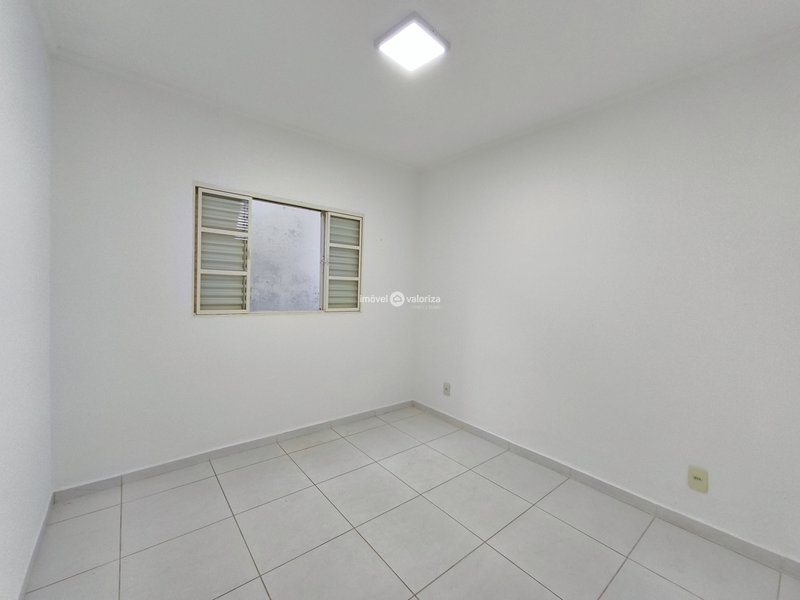 Casa com dois dormitórios e área de churrasqueira no Colina da Boa Vista - Avaré - 