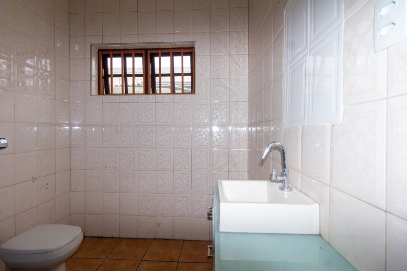 Casa Térrea 207m² no Jd Macedo 2 dorm + Edícula 2 vagas Rua Juvenal Ramos Barbosa Guarulhos - 
