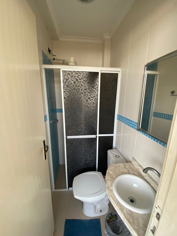 Cobertura no Guarujá PORTEIRA FECHADA com  210m2 ac - 3 Dormitórios sendo 1 Suíte - Guarujá - 