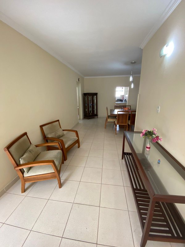 Cobertura no Guarujá PORTEIRA FECHADA com  210m2 ac - 3 Dormitórios sendo 1 Suíte - Guarujá - 
