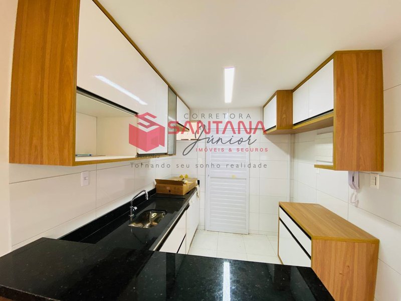 Casa em Condomínio com 4/4 (3 Suítes) para Locação em Abrantes Rua Colônia Boa União Camaçari - 