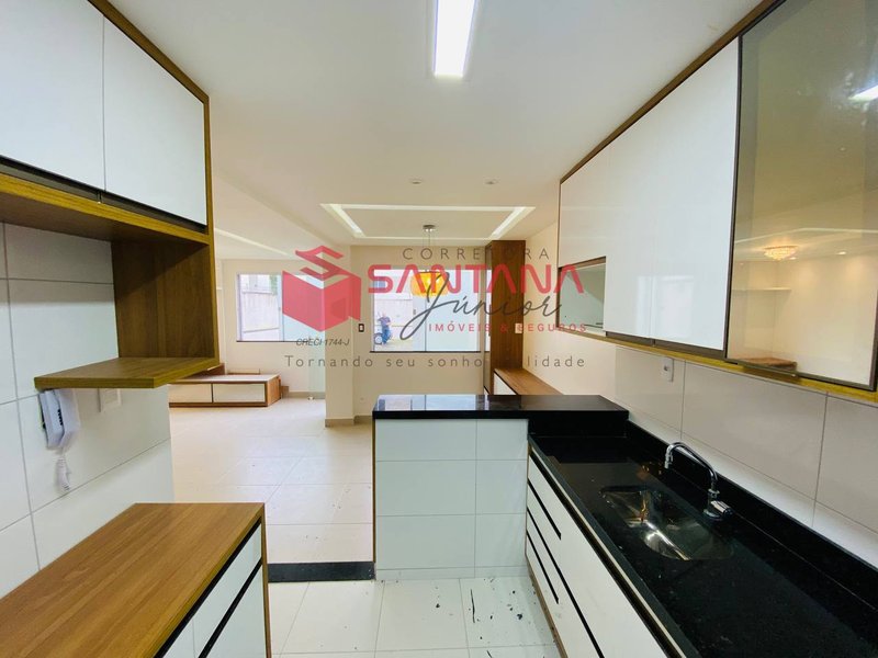 Casa em Condomínio com 4/4 (3 Suítes) para Locação em Abrantes Rua Colônia Boa União Camaçari - 
