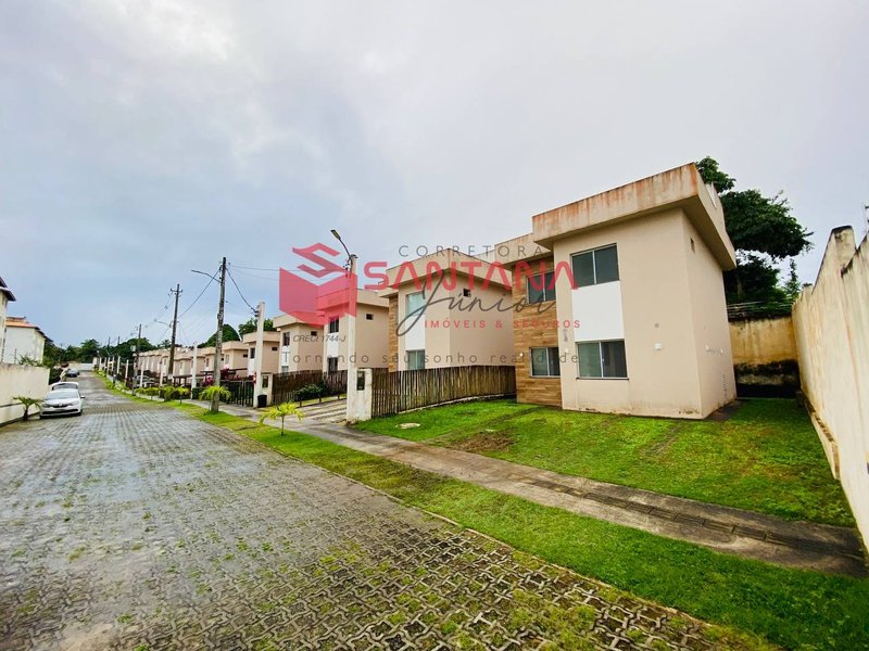 Casa em Condomínio com 4/4 (3 Suítes) para Locação em Abrantes Rua Colônia Boa União Camaçari - 