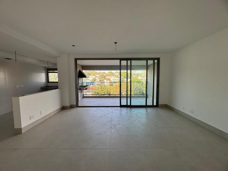 Apartamento à Venda no Renomado Bairro Cambuí – Campinas/SP Rua Antônio Lapa Campinas - 