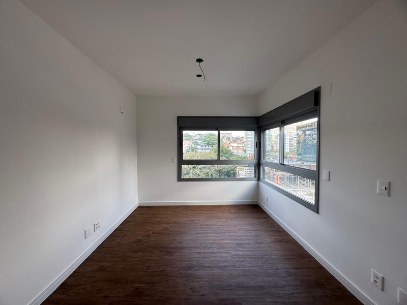Apartamento à Venda no Renomado Bairro Cambuí – Campinas/SP Rua Antônio Lapa Campinas - 