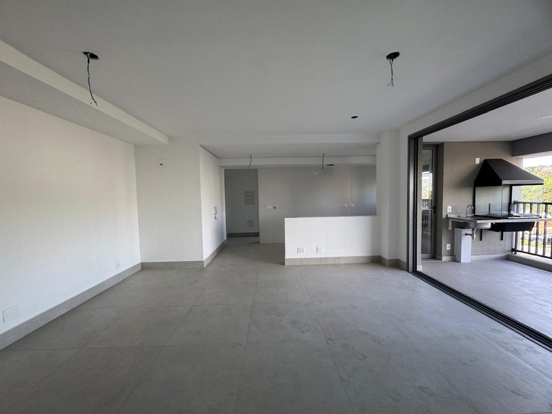 Apartamento à Venda no Renomado Bairro Cambuí – Campinas/SP Rua Antônio Lapa Campinas - 
