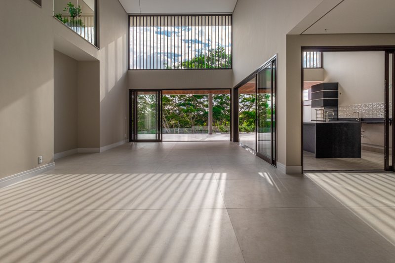 Casa de Alto Padrão à Venda no Residencial Jatibela – Campinas/SP Rua Romilda Aparecida Cruz Campinas - 