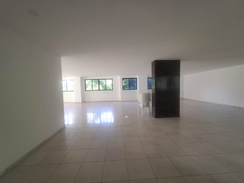 APARTAMENTO SEMINOVO 3 SUÍTES LAVABO PISCINA 2 GARAGENS À VENDA NA PITUBA! Rua Ceará Salvador - 