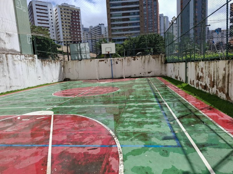 APARTAMENTO SEMINOVO 3 SUÍTES LAVABO PISCINA 2 GARAGENS À VENDA NA PITUBA! Rua Ceará Salvador - 