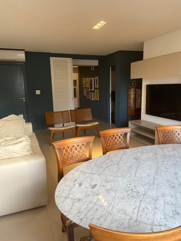 APARTAMENTO SEMINOVO 3 SUÍTES LAVABO PISCINA 2 GARAGENS À VENDA NA PITUBA! Rua Ceará Salvador - 