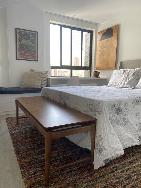 APARTAMENTO SEMINOVO 3 SUÍTES LAVABO PISCINA 2 GARAGENS À VENDA NA PITUBA! Rua Ceará Salvador - 