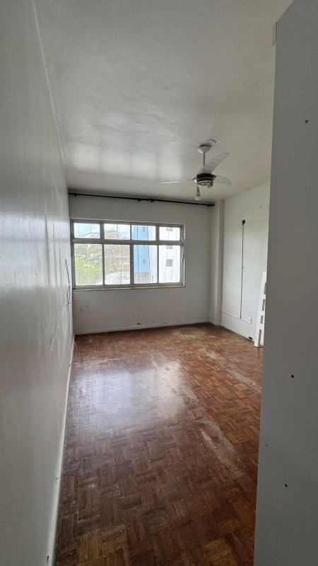 APARTAMENTO NASCENTE 4 QUARTOS SUÍTE VARANDA PISCINA 2 GARAGENS À VENDA EM ONDINA! Rua josé Mirabeau Sampaio Salvador - 