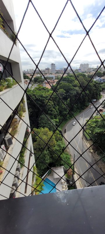 APARTAMENTO NASCENTE 4 SUÍTES VARANDA GABINETE DEPENDÊNCIA PISCINA À VENDA NO ITAIGARA! Rua Wanderley Pinho Salvador - 