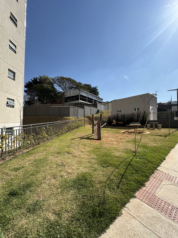 APARTAMENTO RESIDENCIAL COLISEUM Rua Francisco Grecco Franco da Rocha - 
