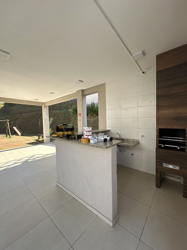 APARTAMENTO RESIDENCIAL COLISEUM Rua Francisco Grecco Franco da Rocha - 