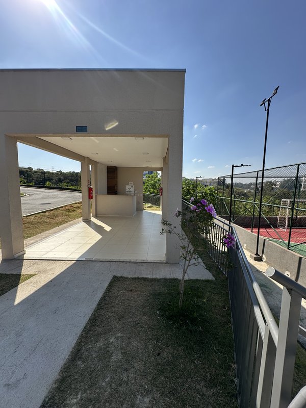 APARTAMENTO RESIDENCIAL COLISEUM Rua Francisco Grecco Franco da Rocha - 