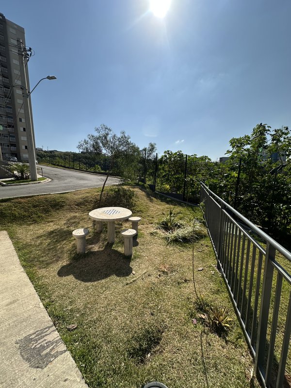 APARTAMENTO RESIDENCIAL COLISEUM Rua Francisco Grecco Franco da Rocha - 