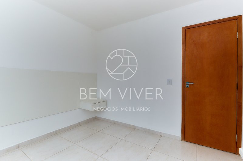 Casa Térrea com 3 Quartos, Quintal Amplo e Lavanderia com Teto Retrátil – Nações Avenida Polonia  Fazenda Rio Grande - 