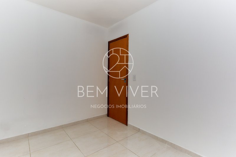 Casa Térrea com 3 Quartos, Quintal Amplo e Lavanderia com Teto Retrátil – Nações Avenida Polonia  Fazenda Rio Grande - 