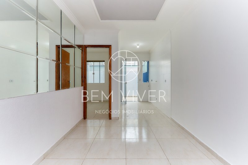 Casa Térrea com 3 Quartos, Quintal Amplo e Lavanderia com Teto Retrátil – Nações Avenida Polonia  Fazenda Rio Grande - 