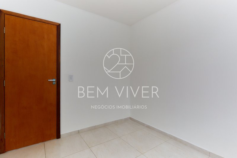 Casa Térrea com 3 Quartos, Quintal Amplo e Lavanderia com Teto Retrátil – Nações Avenida Polonia  Fazenda Rio Grande - 