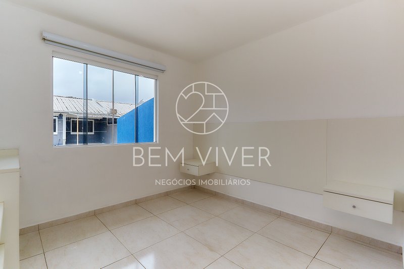 Casa Térrea com 3 Quartos, Quintal Amplo e Lavanderia com Teto Retrátil – Nações Avenida Polonia  Fazenda Rio Grande - 
