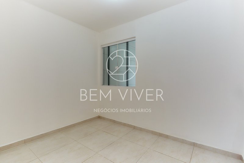 Casa Térrea com 3 Quartos, Quintal Amplo e Lavanderia com Teto Retrátil – Nações Avenida Polonia  Fazenda Rio Grande - 