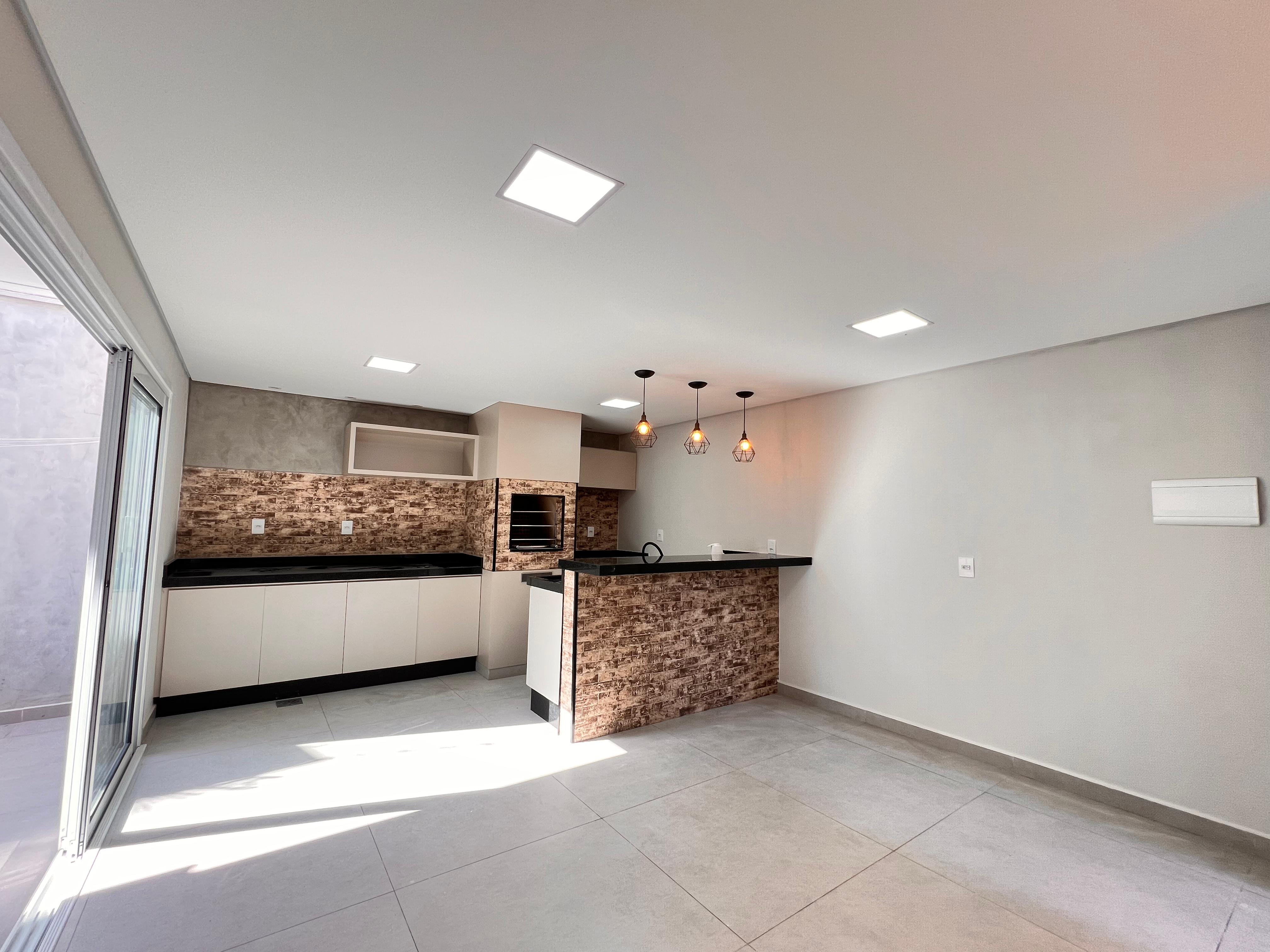 Casa com 4 dormit&oacute;rios &agrave; venda,150m&sup2; - Condom&iacute;nio  Village di Saatore - Sorocaba - SP Rua Doutor Américo Figueiredo Sorocaba - 