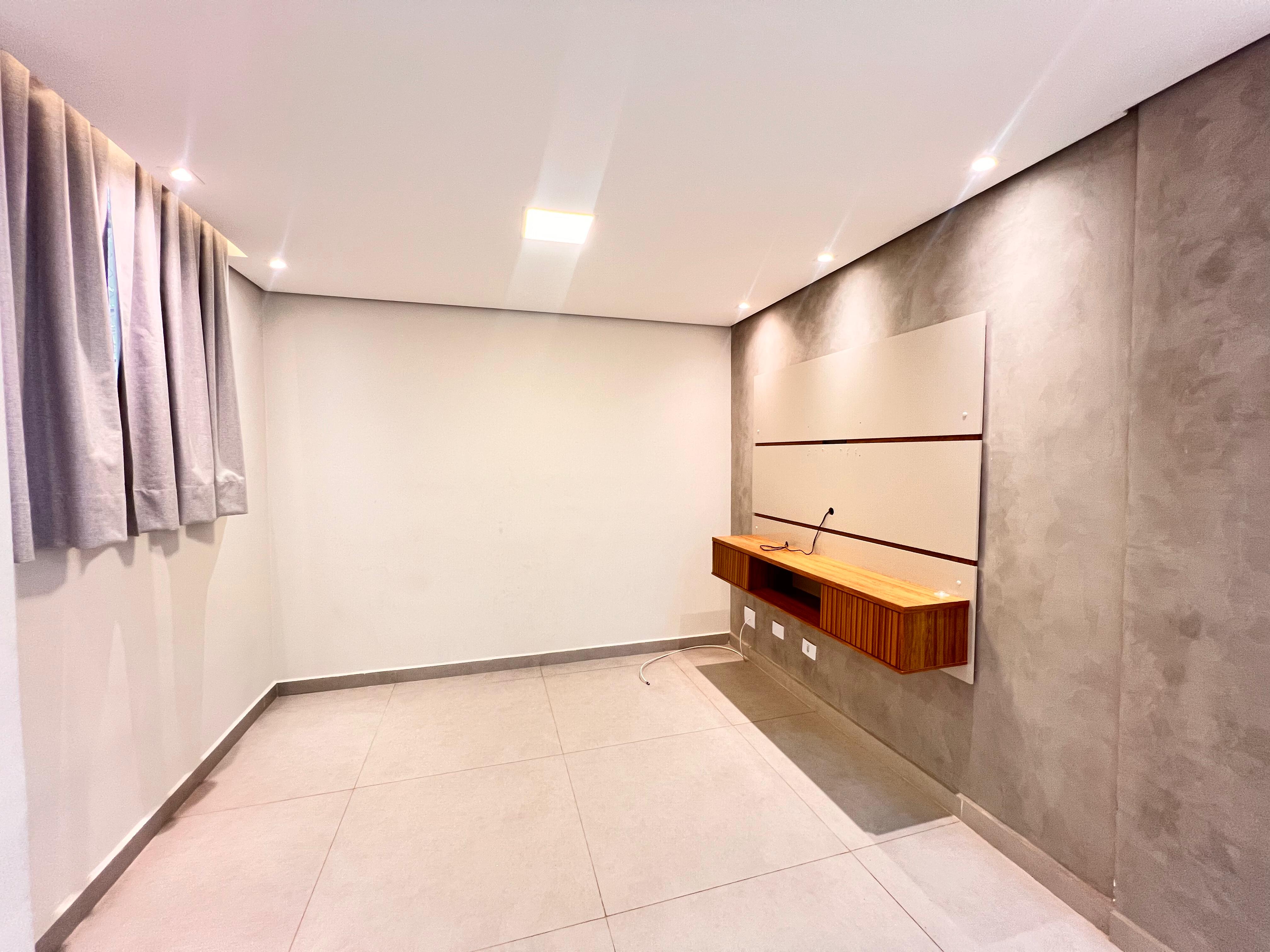 Casa com 4 dormit&oacute;rios &agrave; venda,150m&sup2; - Condom&iacute;nio  Village di Saatore - Sorocaba - SP Rua Doutor Américo Figueiredo Sorocaba - 