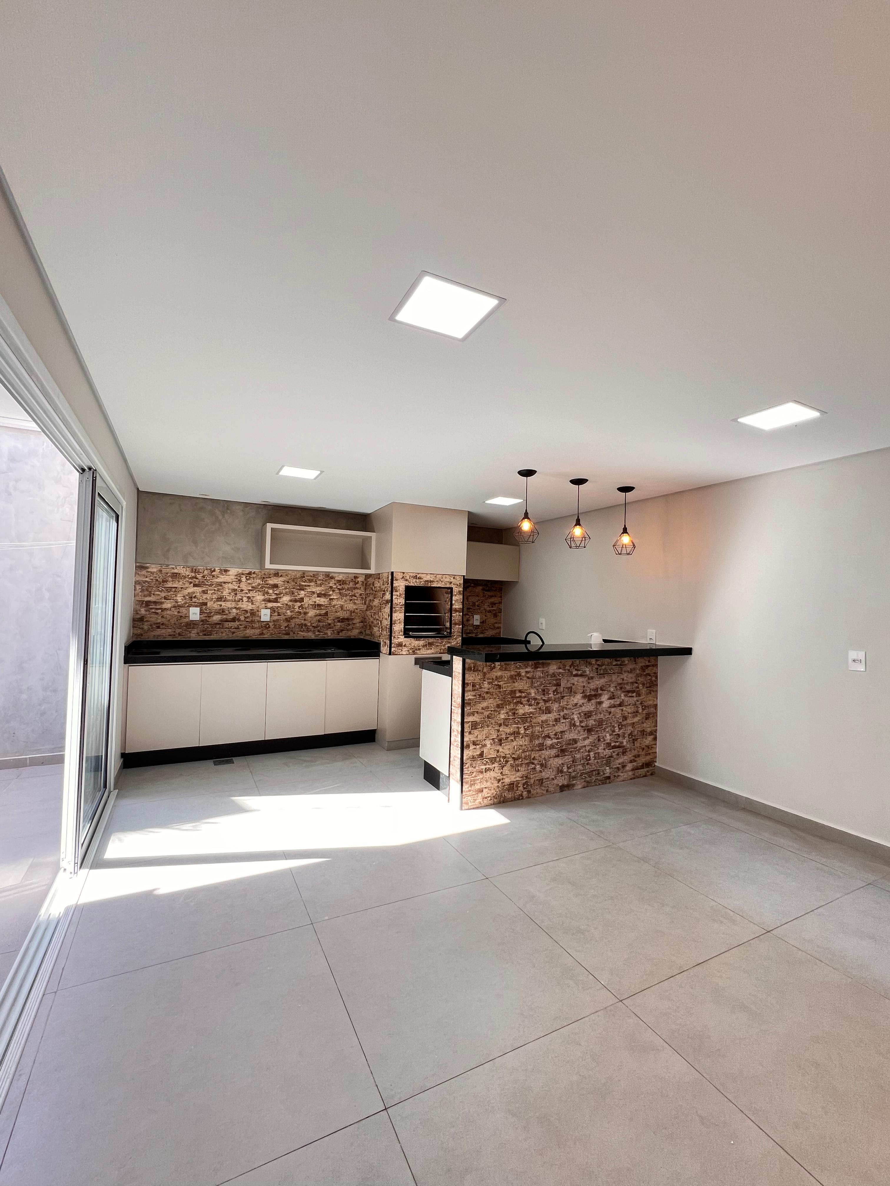 Casa com 4 dormit&oacute;rios &agrave; venda,150m&sup2; - Condom&iacute;nio  Village di Saatore - Sorocaba - SP Rua Doutor Américo Figueiredo Sorocaba - 