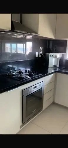APARTAMENTO 3 QUARTOS 3 SUÍTES  ANDAR ALTO GARAGENS ELEVADORES, INFRA À VENDA NA BARRA! Avenida Princesa Isabel Salvador - 