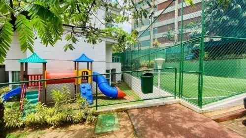 APARTAMENTO 3 QUARTOS 3 SUÍTES  ANDAR ALTO GARAGENS ELEVADORES, INFRA À VENDA NA BARRA! Avenida Princesa Isabel Salvador - 