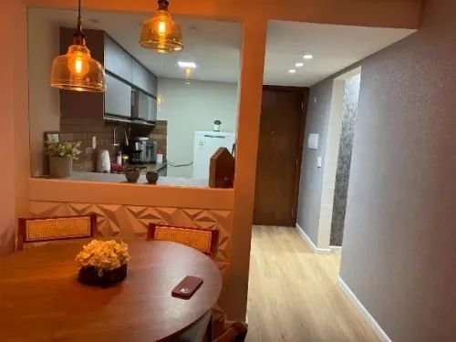APARTAMENTO VISTA MAR 2 QUARTOS PISCINA A BEIRA MAR SERVIÇO DE CAMAREIRAÀ VENDA EM ONDINA! Avenida Oceânica Salvador - 