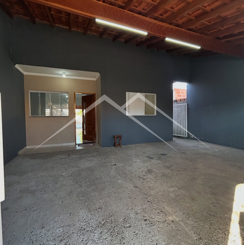 Casa moderna com quintal grande com área verde, Jd Constelações, Salto-SP - Salto - 