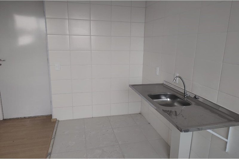 Apartamento à Venda 48m - R$ 189.000 - 2 Dorm - Res. Conquista Vila do Sol Sorocaba - SP Rua Avelino dos Santos Sorocaba - 