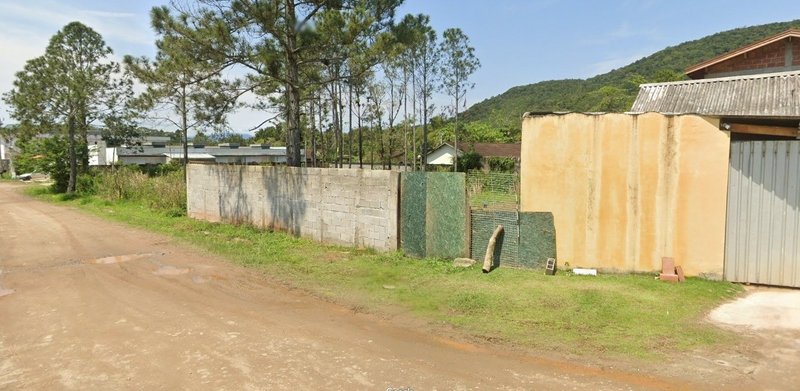 🏡 Terreno à Venda – Capricórnio, Caraguatatuba/SP - Caraguatatuba - 