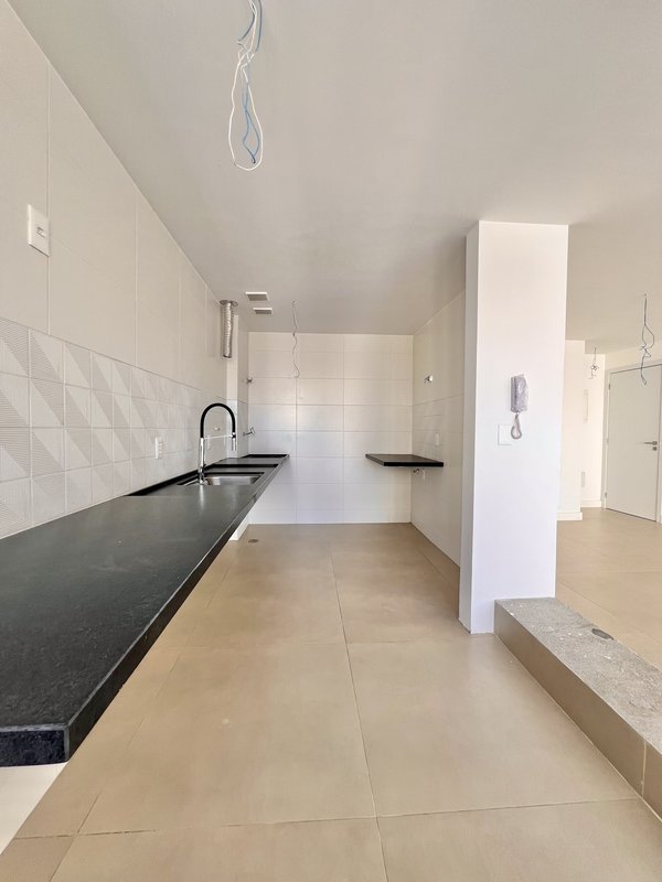 Apartamento 3 quartos super novo no Jardim Oceânico - Rio de Janeiro - 