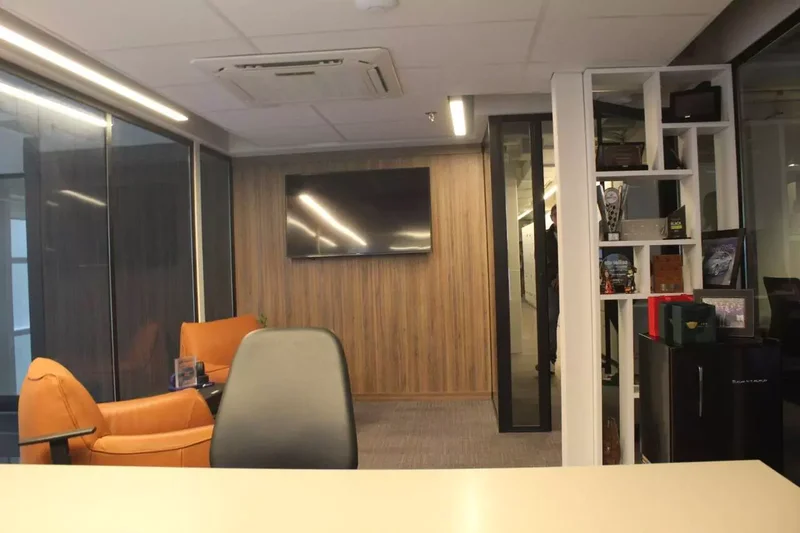 VENDO LAJE COMERCIAL 628M2 – RENDA GARANTIDA!! Rua Gomes de Carvalho São Paulo - 