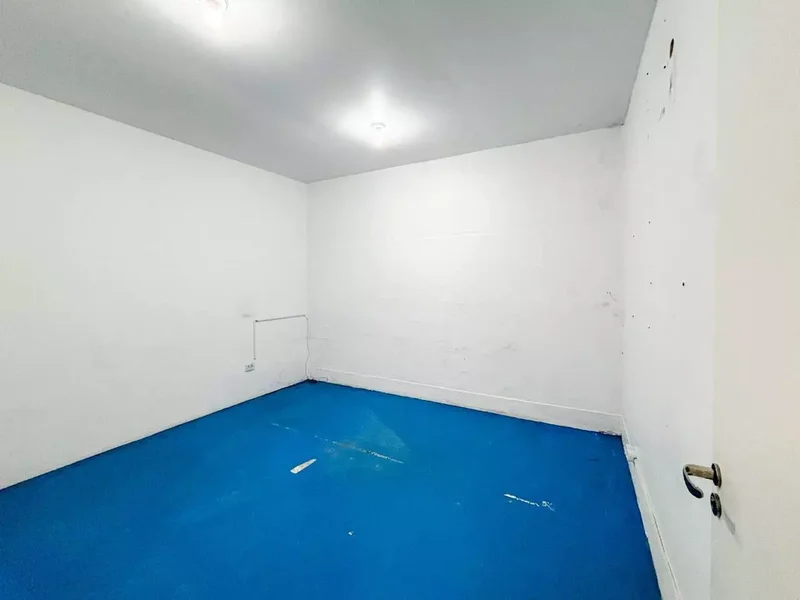 VENDO GALPÃO 450M2 - IDEAL PARA CONSTRUÇÃO DE EDIFÍCIO Rua Cardeal Arcoverde São Paulo - 