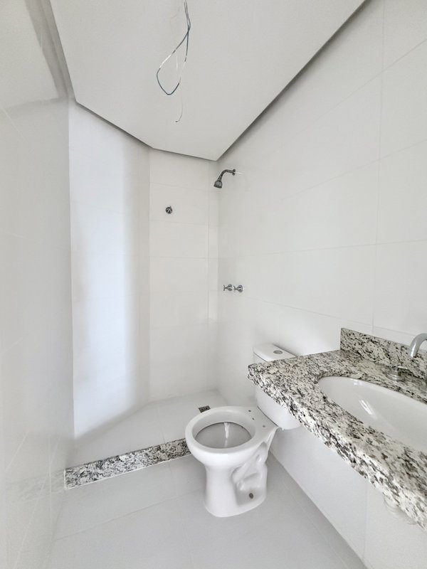 Apartamento novo frontal com 3 suítes no Jardim Oceânico - Rio de Janeiro - 