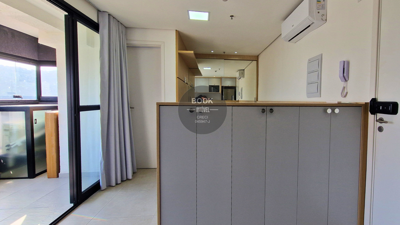 Studio Mobiliado com Vista Mar na Praia da Enseada! Rua Begônia Guarujá - 