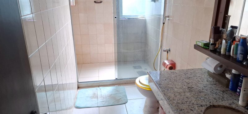 APARTAMENTO COBERTURA 4 QUARTOS 3 SUÍTES VARANDAS 3 GARAGENS À VENDA NO RIO VERMELHO! Rua Rodrigo Argollo Salvador - 