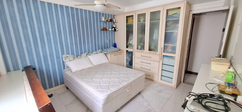 APARTAMENTO COBERTURA 4 QUARTOS 3 SUÍTES VARANDAS 3 GARAGENS À VENDA NO RIO VERMELHO! Rua Rodrigo Argollo Salvador - 