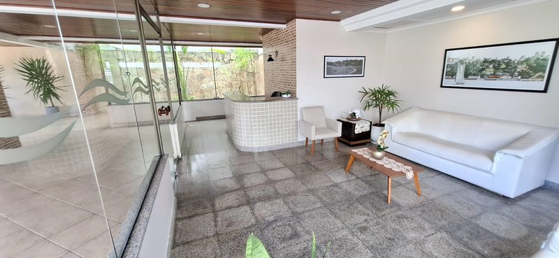 APARTAMENTO COBERTURA 4 QUARTOS 3 SUÍTES VARANDAS 3 GARAGENS À VENDA NO RIO VERMELHO! Rua Rodrigo Argollo Salvador - 